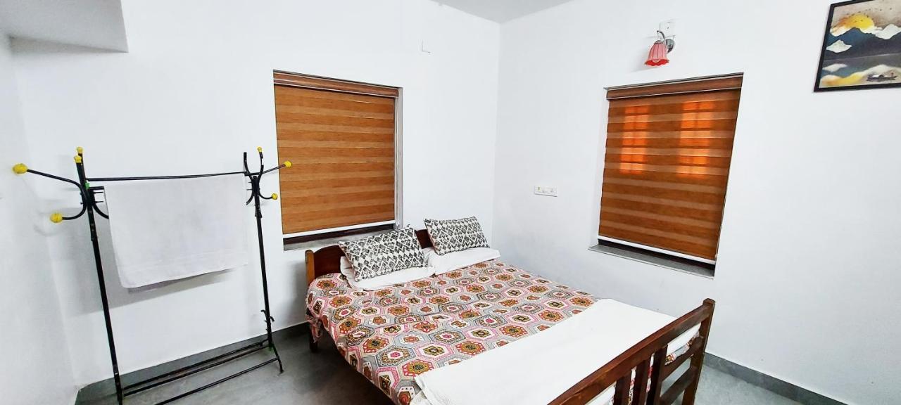 Forestay -3 Bhk Villa Kochi Pallipuram Exterior foto