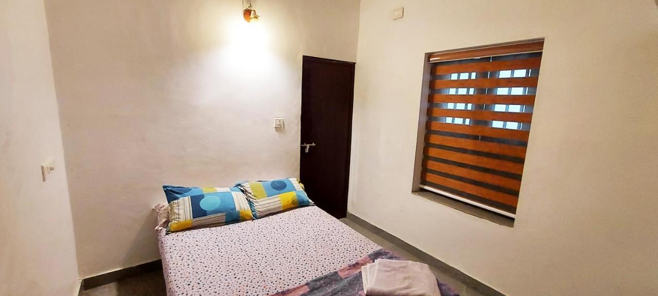 Forestay -3 Bhk Villa Kochi Pallipuram Exterior foto